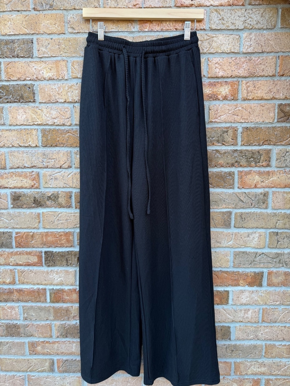 CIDER Black Ribbed Wide Leg Drawstring Pants Size M